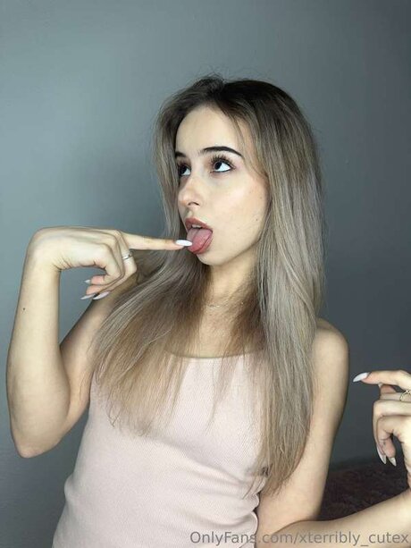 Foto desnuda filtrada de OnlyFans de Xterribly Cutex