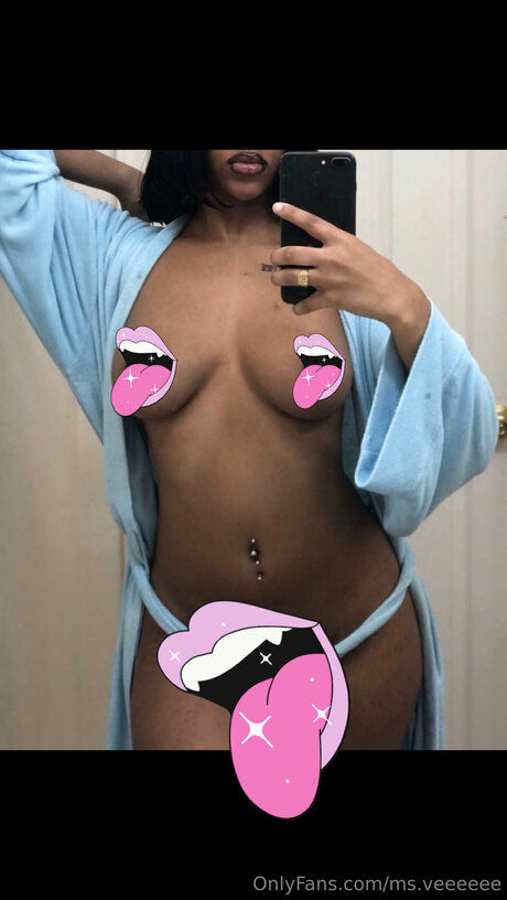 Foto desnuda filtrada de OnlyFans de Ms Veeeeee