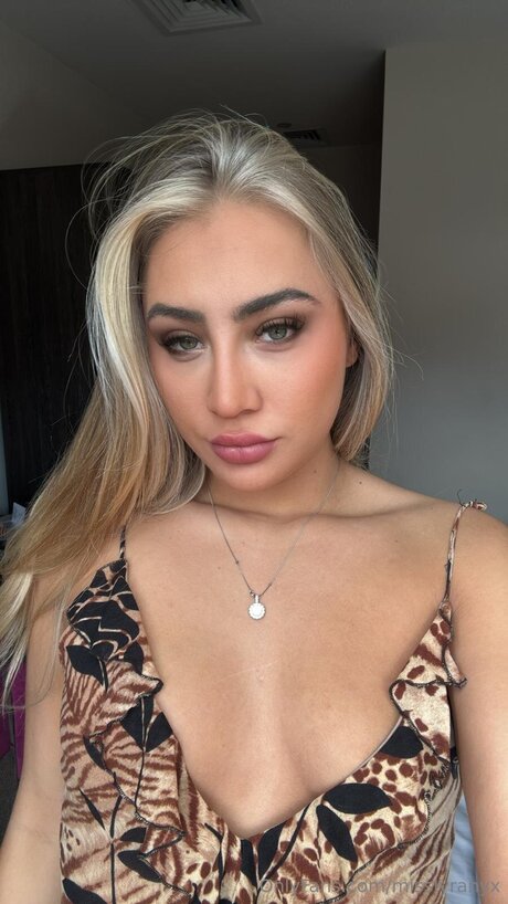 Foto desnuda filtrada de OnlyFans de Misslyranyx