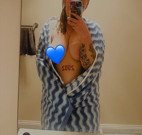Foto desnuda filtrada de OnlyFans de Bluebeatle