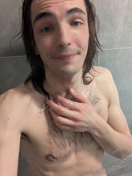 Foto desnuda filtrada de OnlyFans de Aleksqrdn