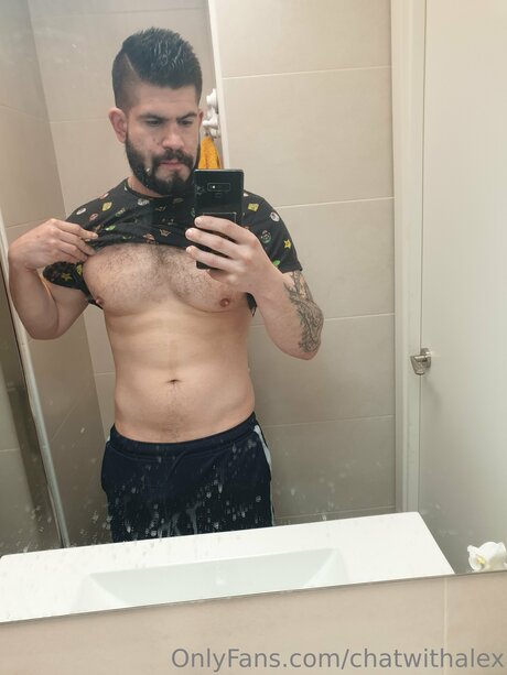 Foto desnuda filtrada de OnlyFans de Chatwithalex