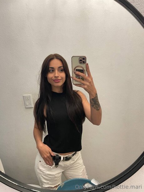 Hottie Mari