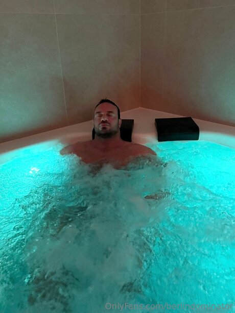Foto desnuda filtrada de OnlyFans de Berlindominator