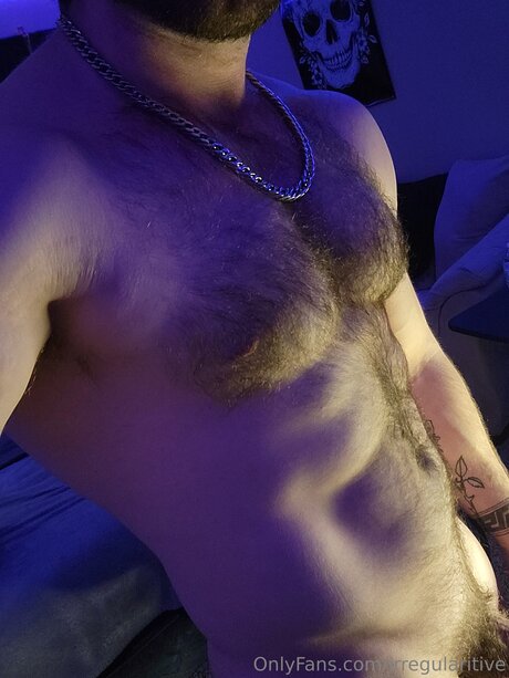 Foto desnuda filtrada de OnlyFans de Irregularitive