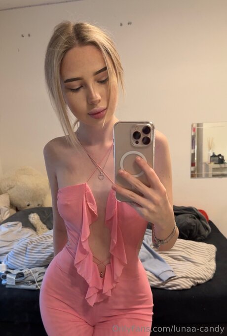 Foto desnuda filtrada de OnlyFans de Sophiatiel