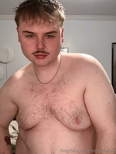 Foto desnuda filtrada de OnlyFans de Fatdudedick