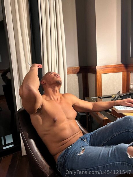 Dwayne Johnson Jr