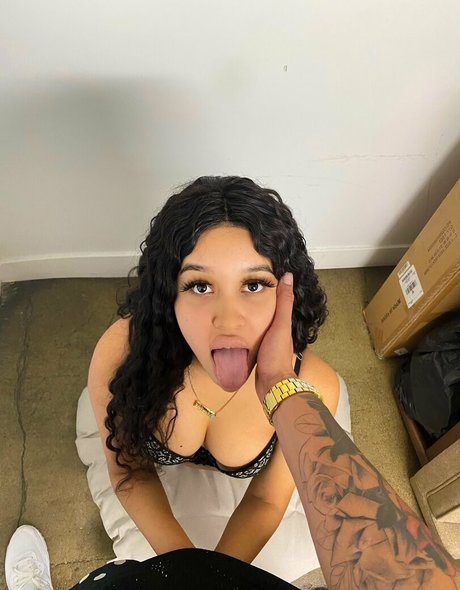 Foto desnuda filtrada de OnlyFans de Ilovetinder