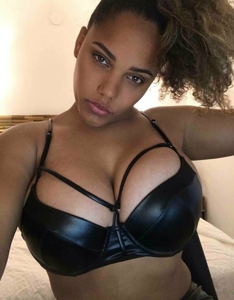 Femdomfindom