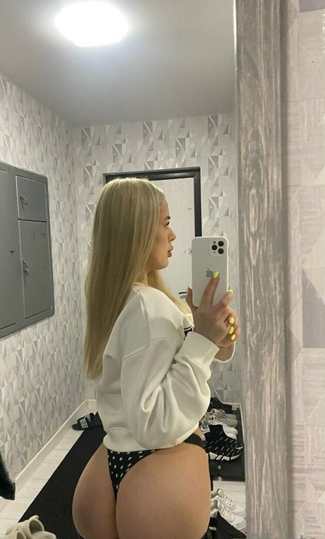Femdomfindom