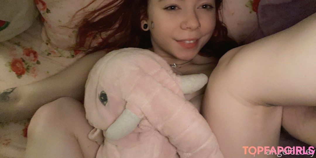 Foto desnuda filtrada de OnlyFans de Angel6zoey #25 Foto desnuda filtrada de OnlyFans de Angel6zoey #25