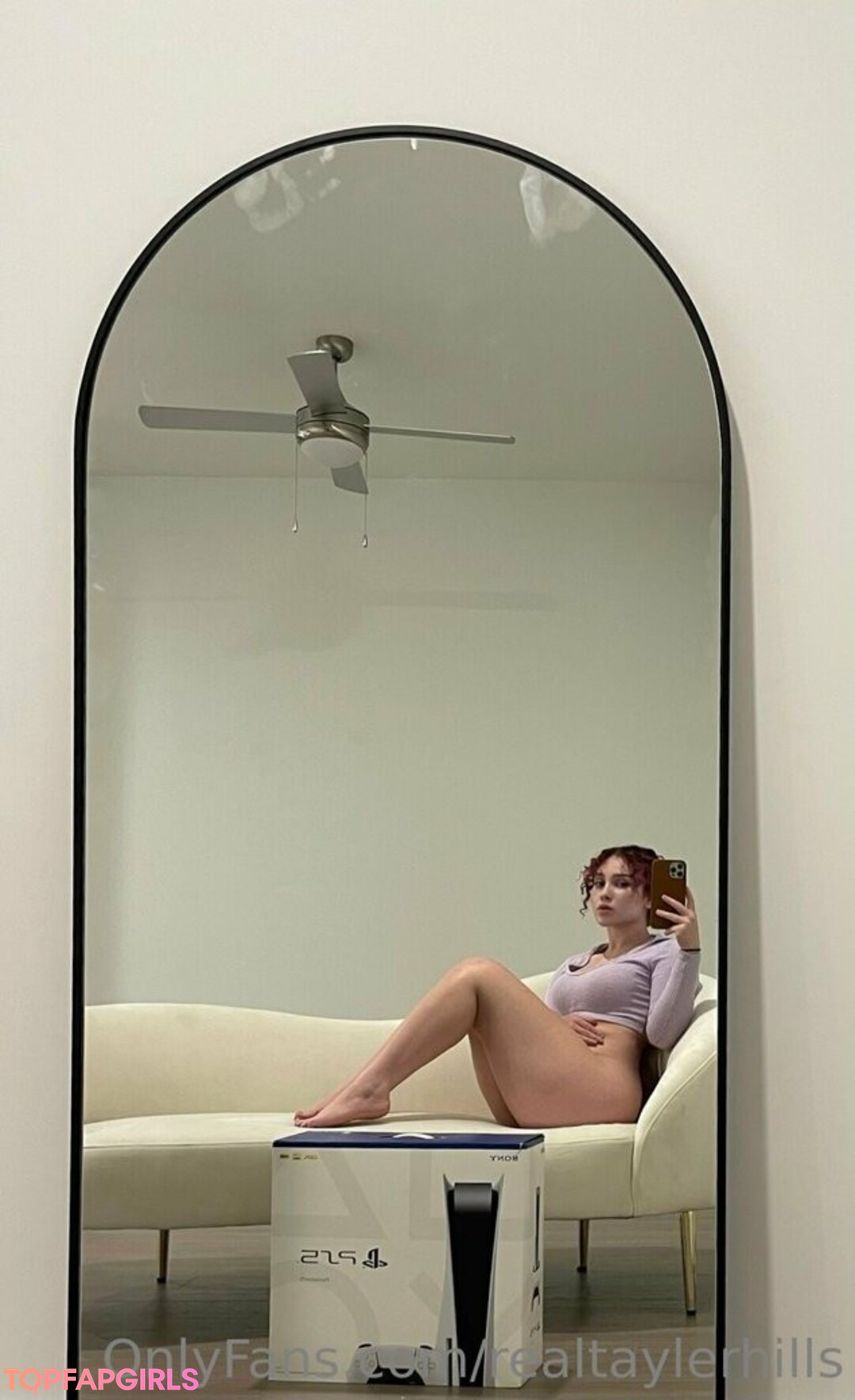 Foto desnuda filtrada de OnlyFans de Realtaylerhills #38 Foto desnuda filtrada de OnlyFans de Realtaylerhills #38