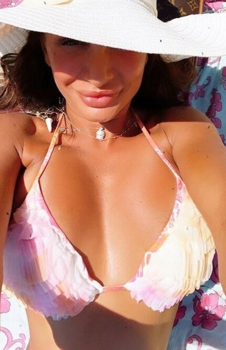 Foto desnuda filtrada de OnlyFans de Ginia 900
