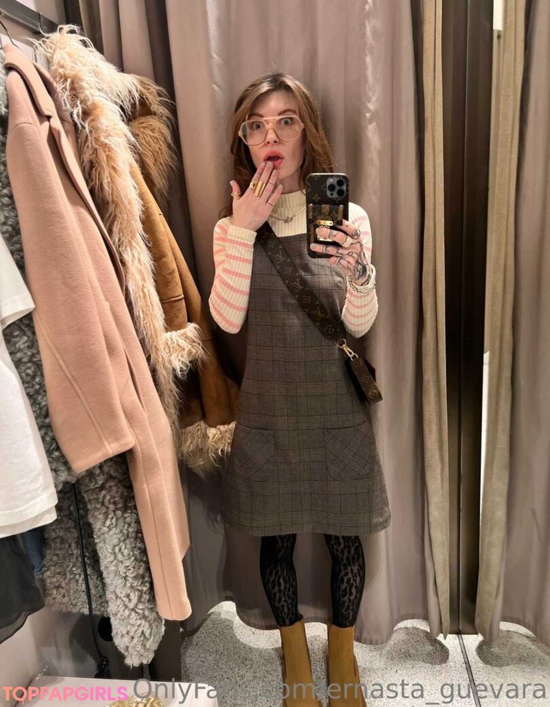 Foto desnuda filtrada de OnlyFans de Turbonessa #70 Foto desnuda filtrada de OnlyFans de Turbonessa #70