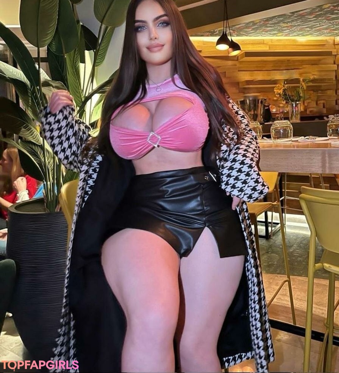 Foto desnuda filtrada de OnlyFans de Noure Sahli #40 Foto desnuda filtrada de OnlyFans de Noure Sahli #40