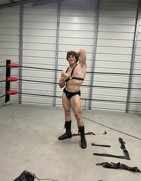 Foto desnuda filtrada de OnlyFans de Calebsky