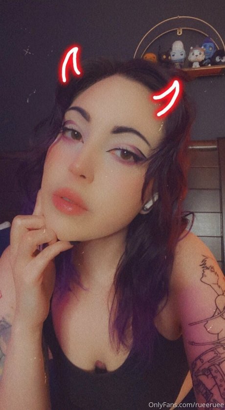 Foto desnuda filtrada de OnlyFans de Rueeruee