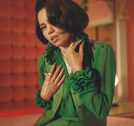 Jurnee Smollett