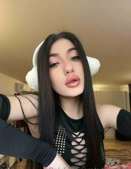 Foto desnuda filtrada de OnlyFans de Adelineinfi