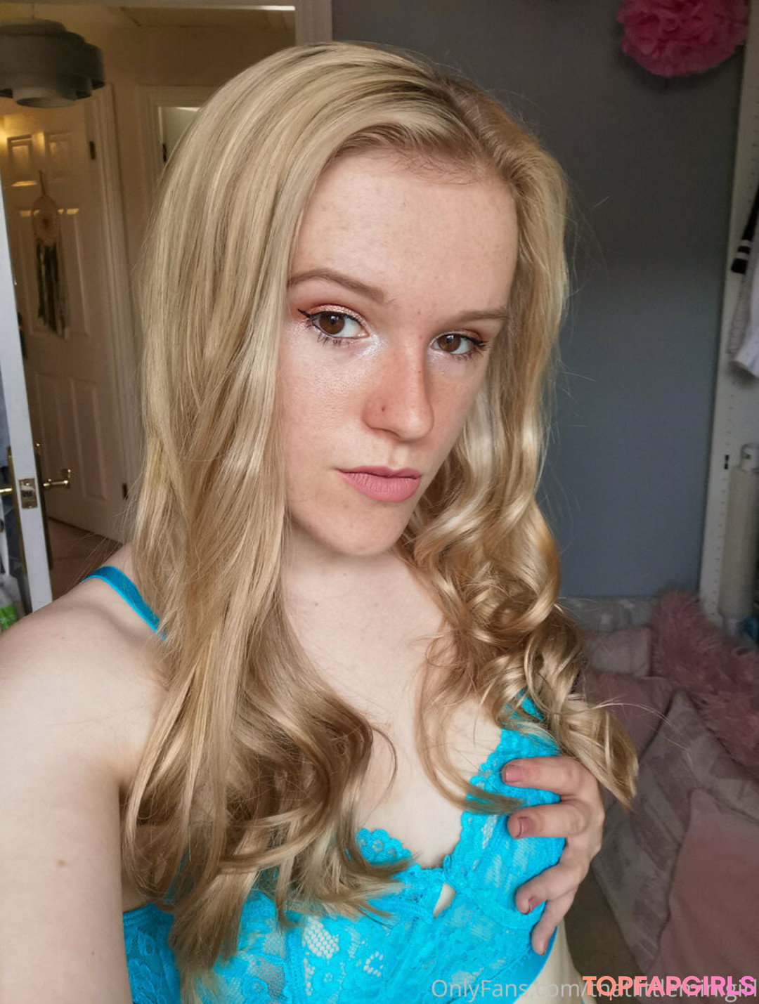 Foto desnuda filtrada de OnlyFans de Thatlittleminigirl #233 Foto desnuda filtrada de OnlyFans de Thatlittleminigirl #233