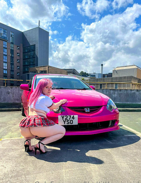 Thatlittleminigirl