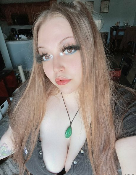 Foto desnuda filtrada de OnlyFans de Soloqq420
