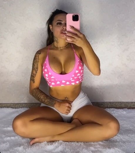 Eduarda Souza