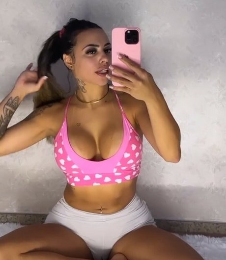 Eduarda Souza