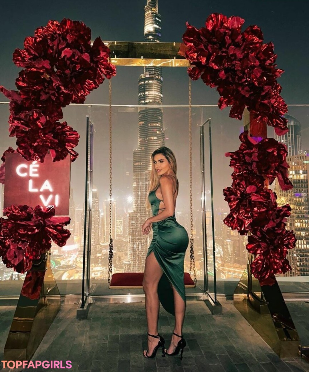 Foto desnuda filtrada de OnlyFans de Erika Schneider #86 Foto desnuda filtrada de OnlyFans de Erika Schneider #86