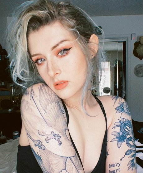 Foto desnuda filtrada de OnlyFans de Mothica