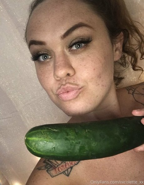 Nicolette_xx