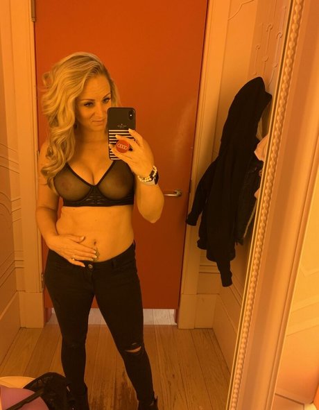 Foto desnuda filtrada de OnlyFans de Linzc
