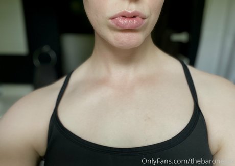 Foto desnuda filtrada de OnlyFans de Thebaronessx