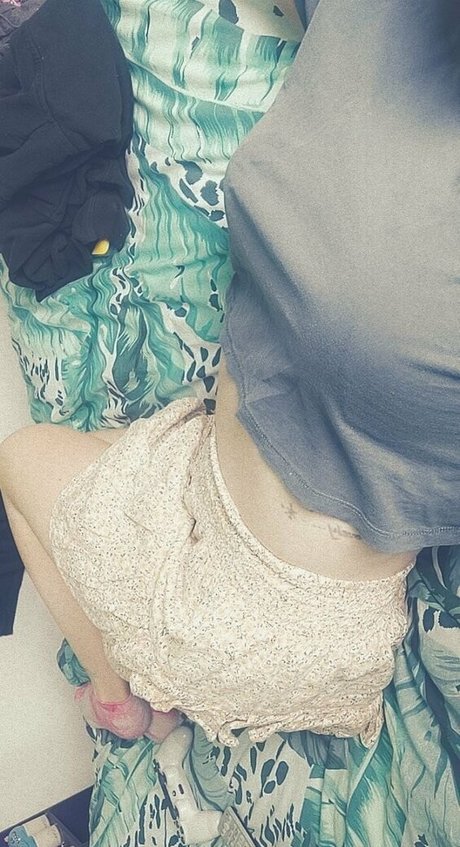 Foto desnuda filtrada de OnlyFans de Nzcheeks