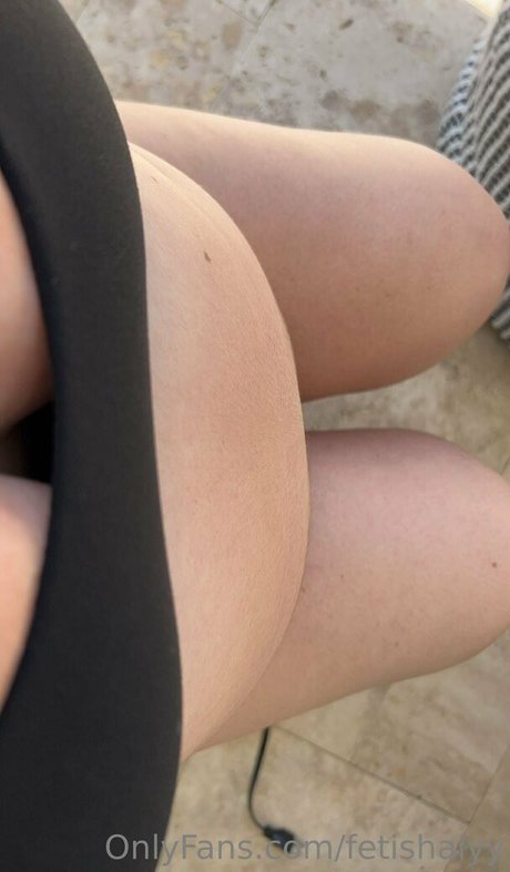 Foto desnuda filtrada de OnlyFans de Fetishalyy