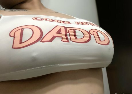 Foto desnuda filtrada de OnlyFans de Creamonitfancy