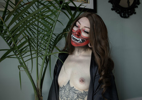Foto desnuda filtrada de OnlyFans de Helloyelow