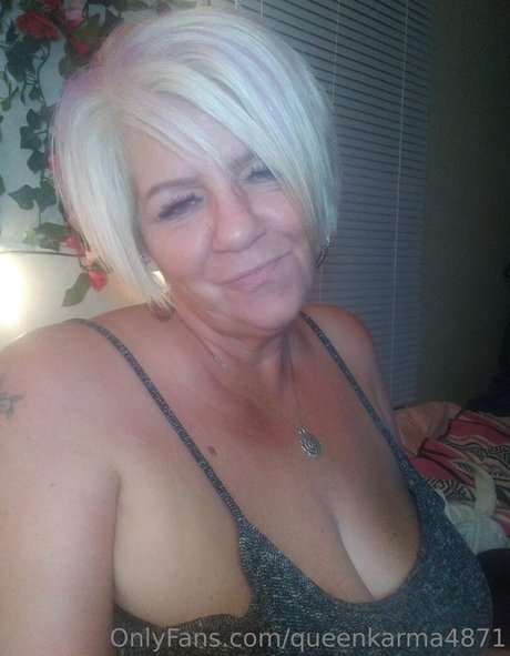 Queenkarma4871