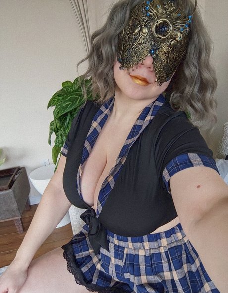 Naomioop