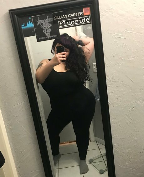 Foto desnuda filtrada de OnlyFans de Scarletlabelle