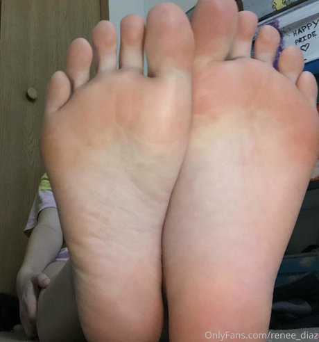 Foto desnuda filtrada de OnlyFans de Reneediaz