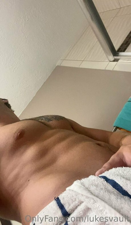 Foto desnuda filtrada de OnlyFans de Lukesvault