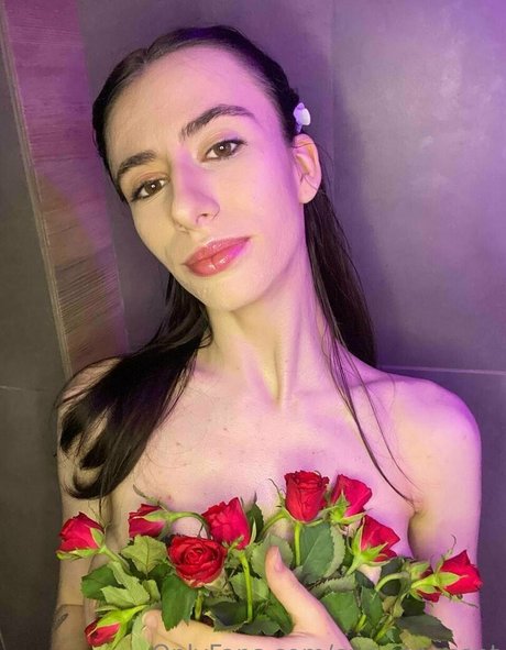 Eva_innocent