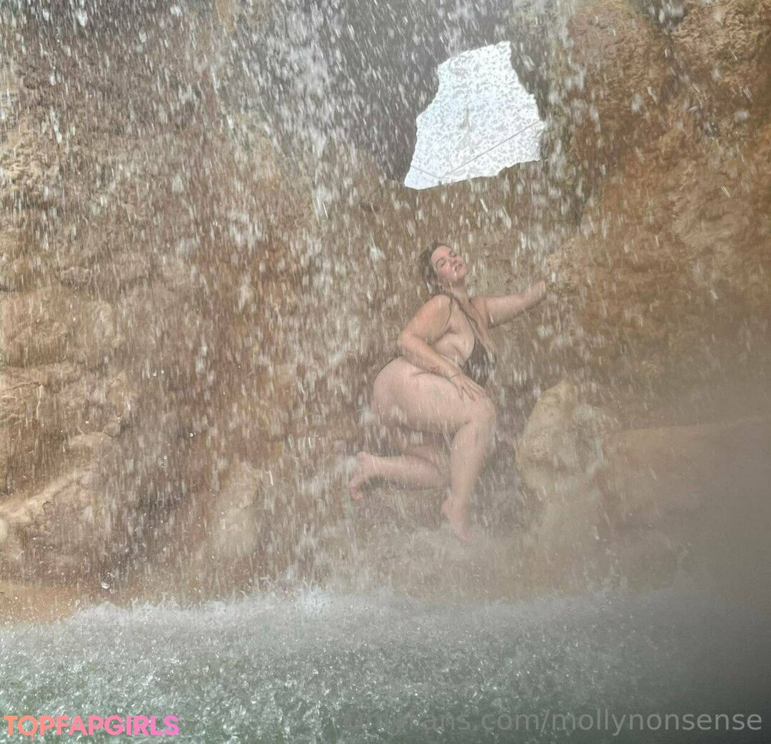 Foto desnuda filtrada de OnlyFans de Mollynonsense #185 Foto desnuda filtrada de OnlyFans de Mollynonsense #185