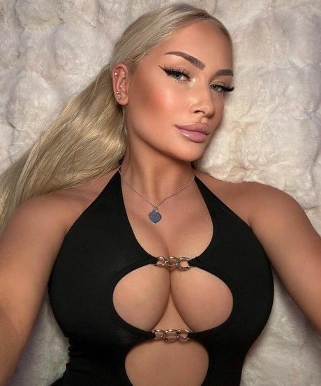 Foto desnuda filtrada de OnlyFans de Luisaa