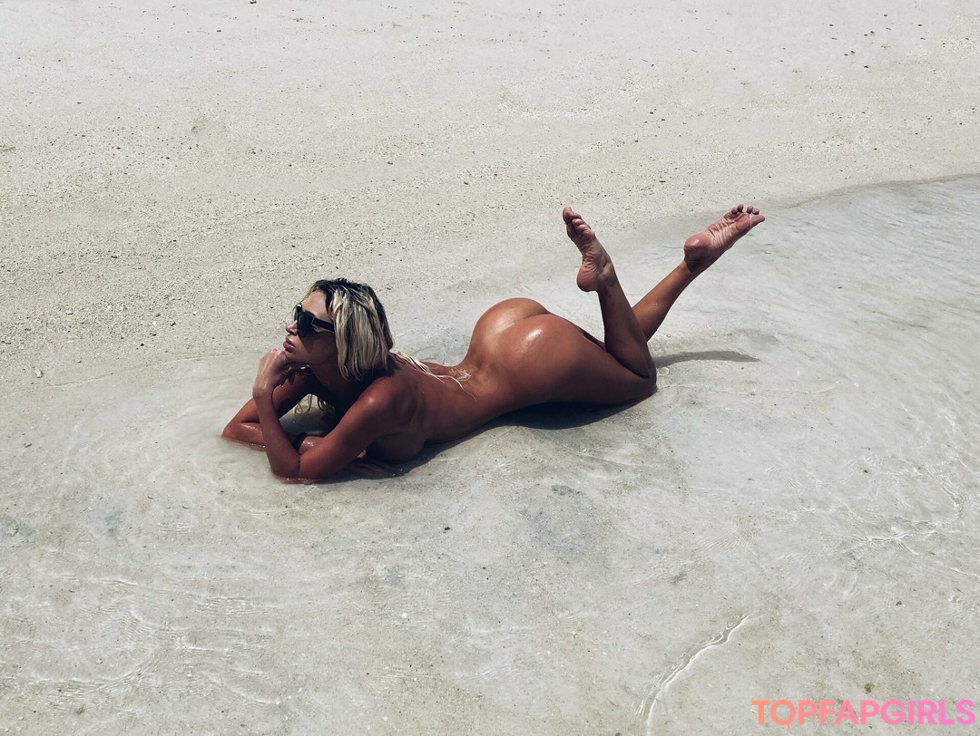 Foto desnuda filtrada de OnlyFans de Marta Mayer #405 Foto desnuda filtrada de OnlyFans de Marta Mayer #405