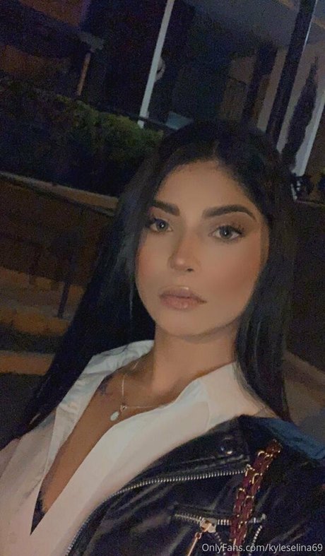 Selenakyle69