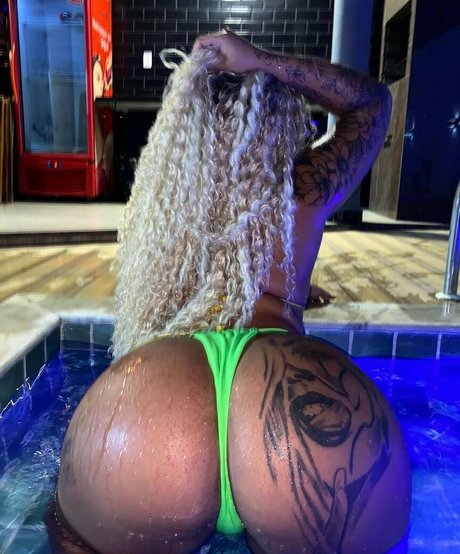 Foto desnuda filtrada de OnlyFans de Kaylanne Reis