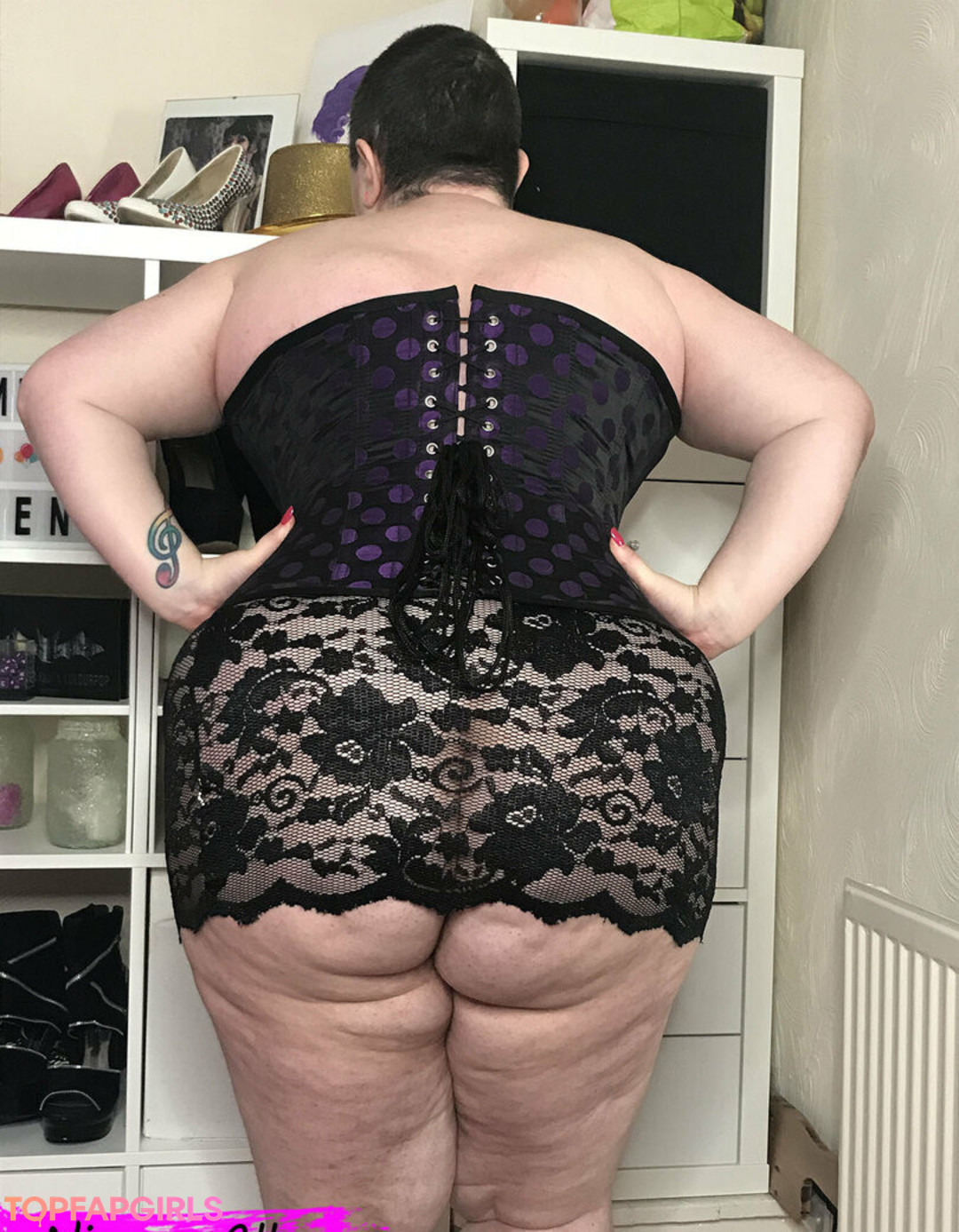 Foto desnuda filtrada de OnlyFans de Nimuesworld #13 Foto desnuda filtrada de OnlyFans de Nimuesworld #13